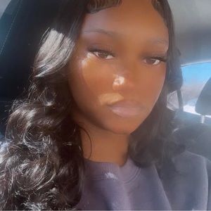 Meet your Posher, Mimi